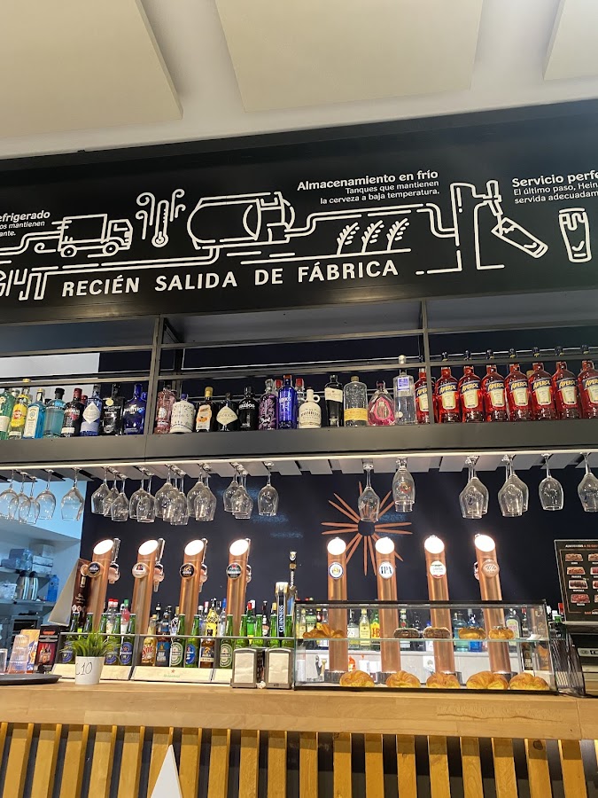 Bar Arena