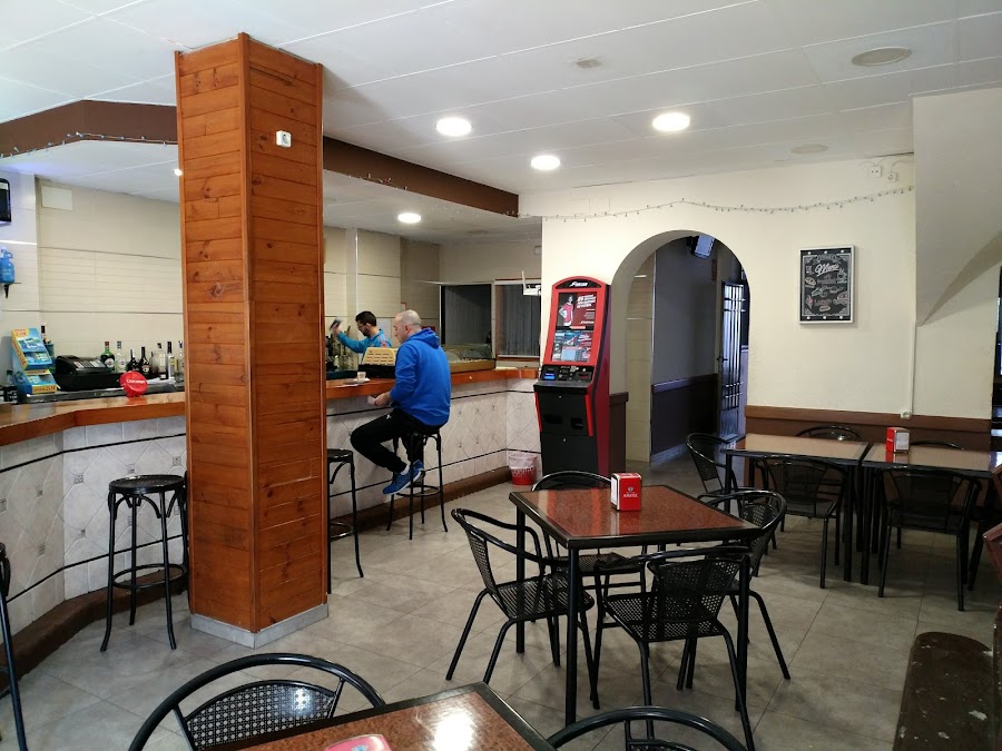 Bar Nou Bonsai