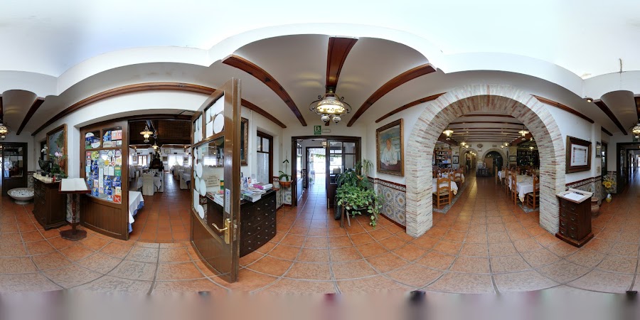 Casa Salvador Restaurant