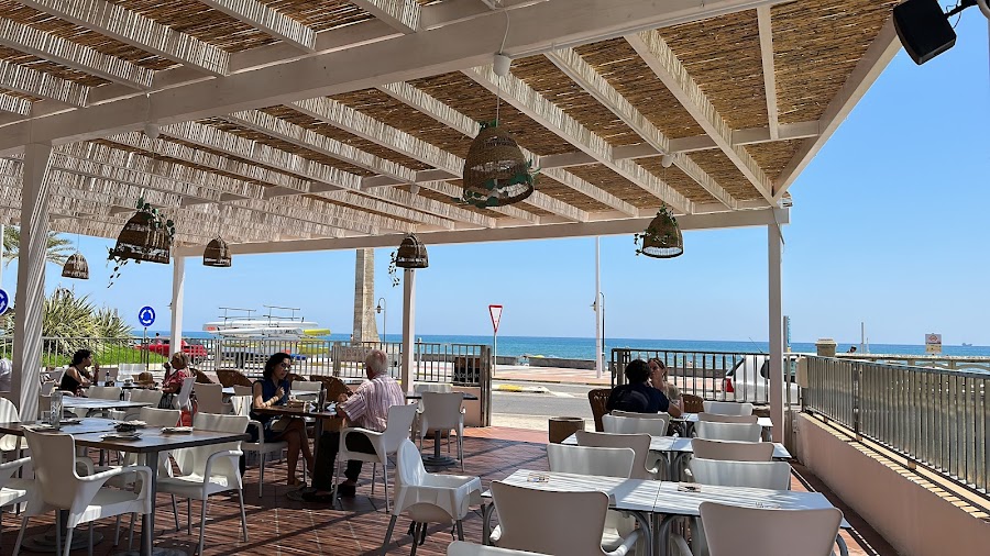 Mares Benicassim