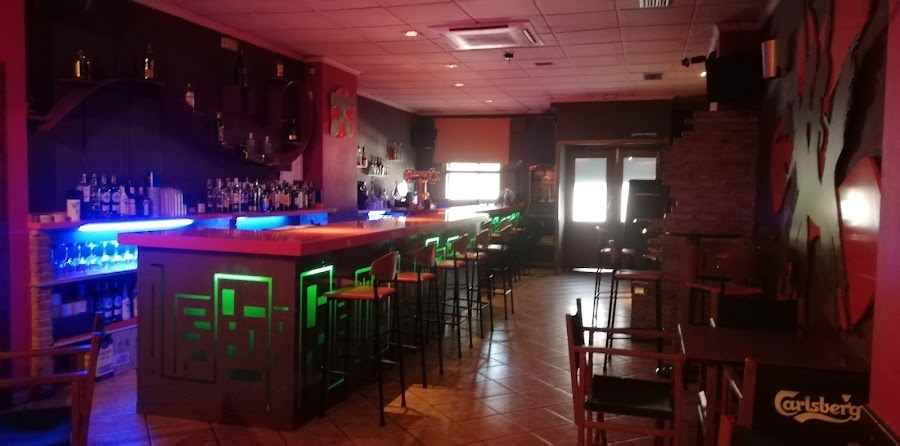 Pub Tau