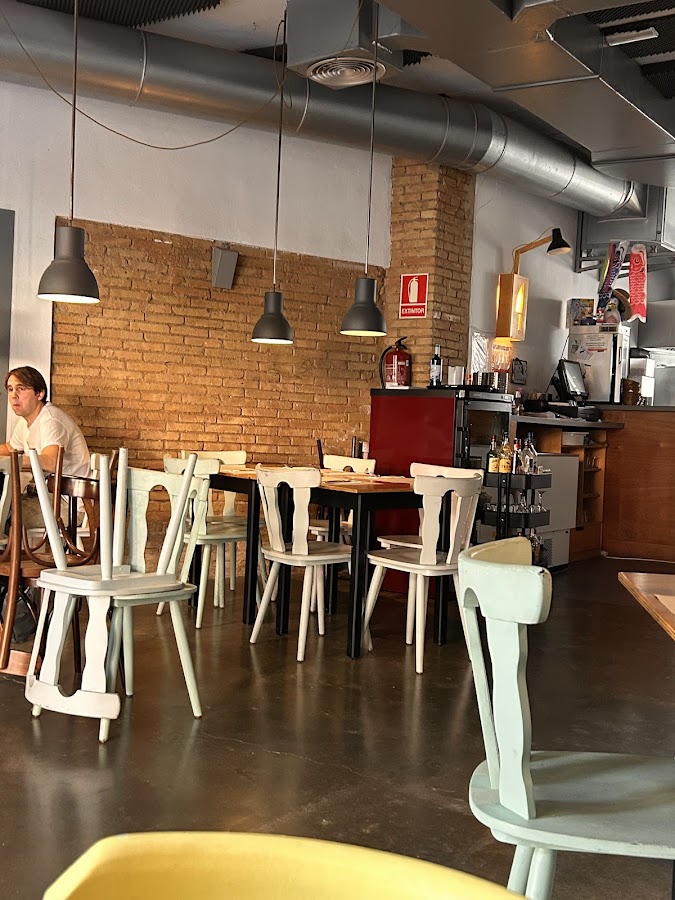 Umami Bistro Bar