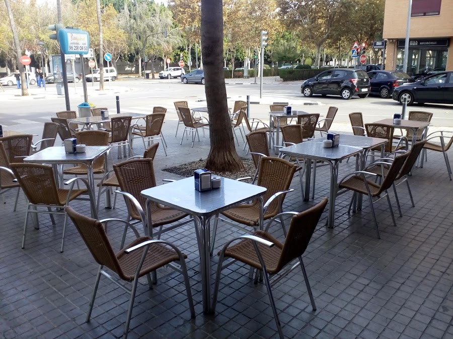 Bar Restaurante La Bona Vida