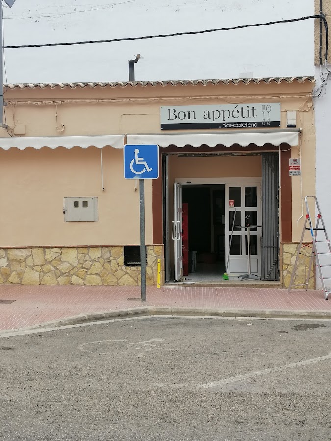 Bon Appétit