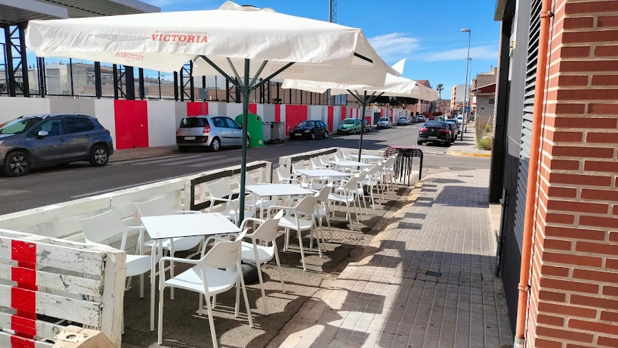 CHARRUTTI'S BAR