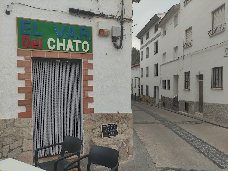 EL V.A.R. Del CHATO.